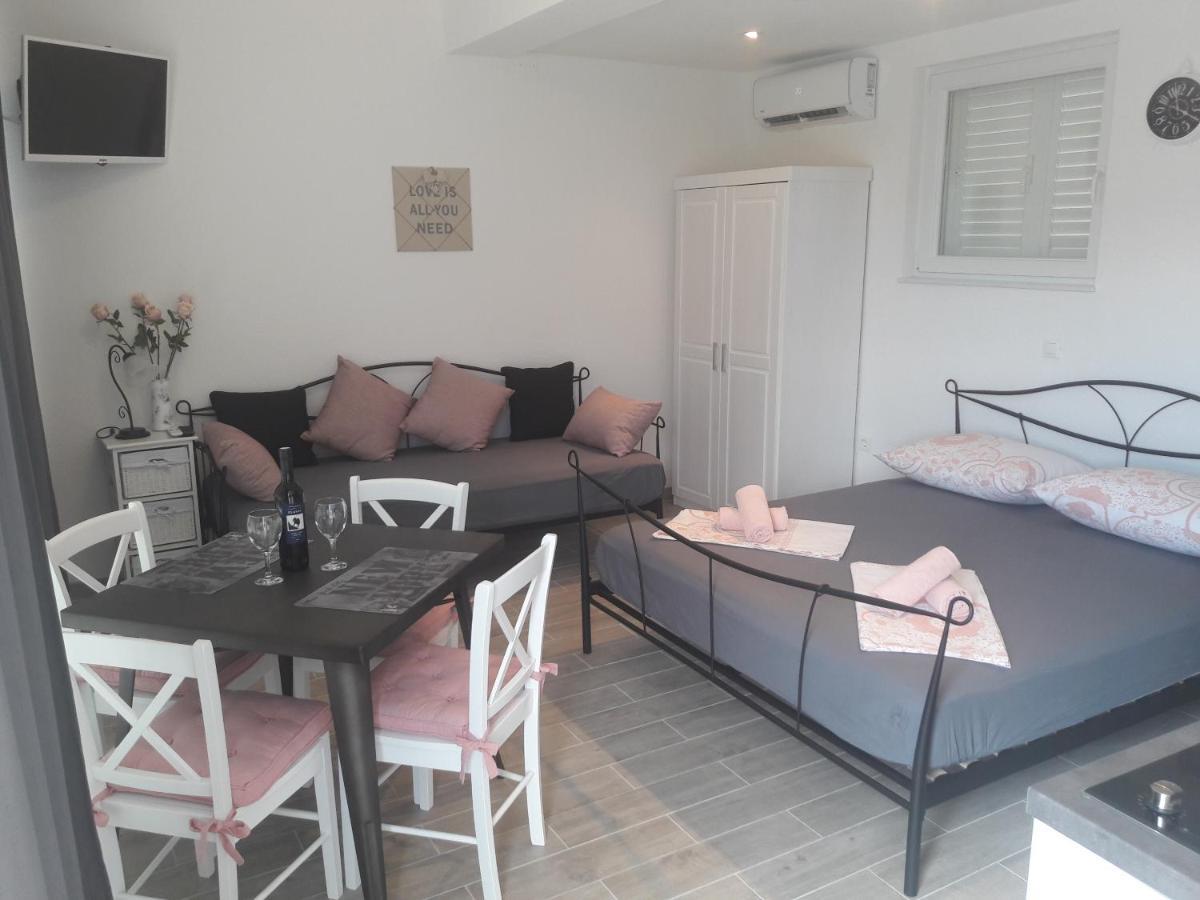 Nessa & Meli Apartman Makarska Kültér fotó