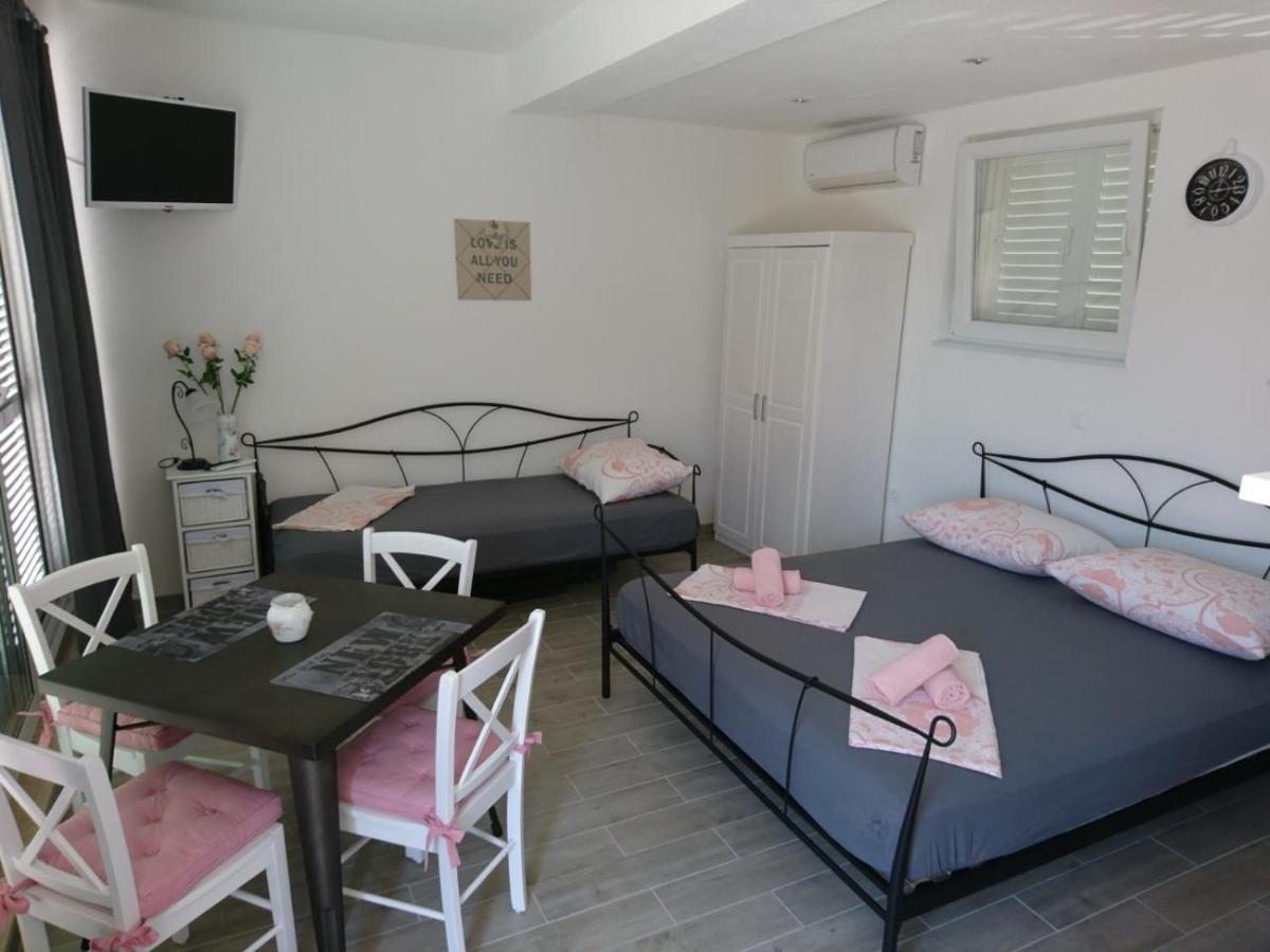 Nessa & Meli Apartman Makarska Kültér fotó