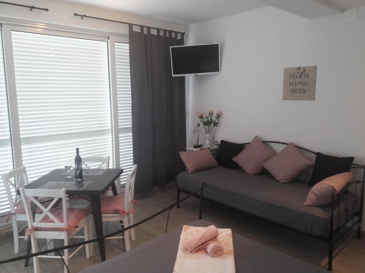 Nessa & Meli Apartman Makarska Kültér fotó